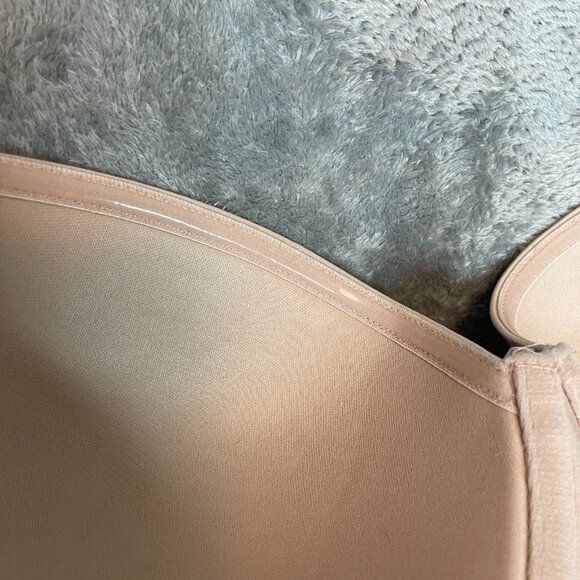 Torrid Curve Women Lightly Lined Multiway Strapless Bra Microfiber Beige 40DD - Picture 8 of 12